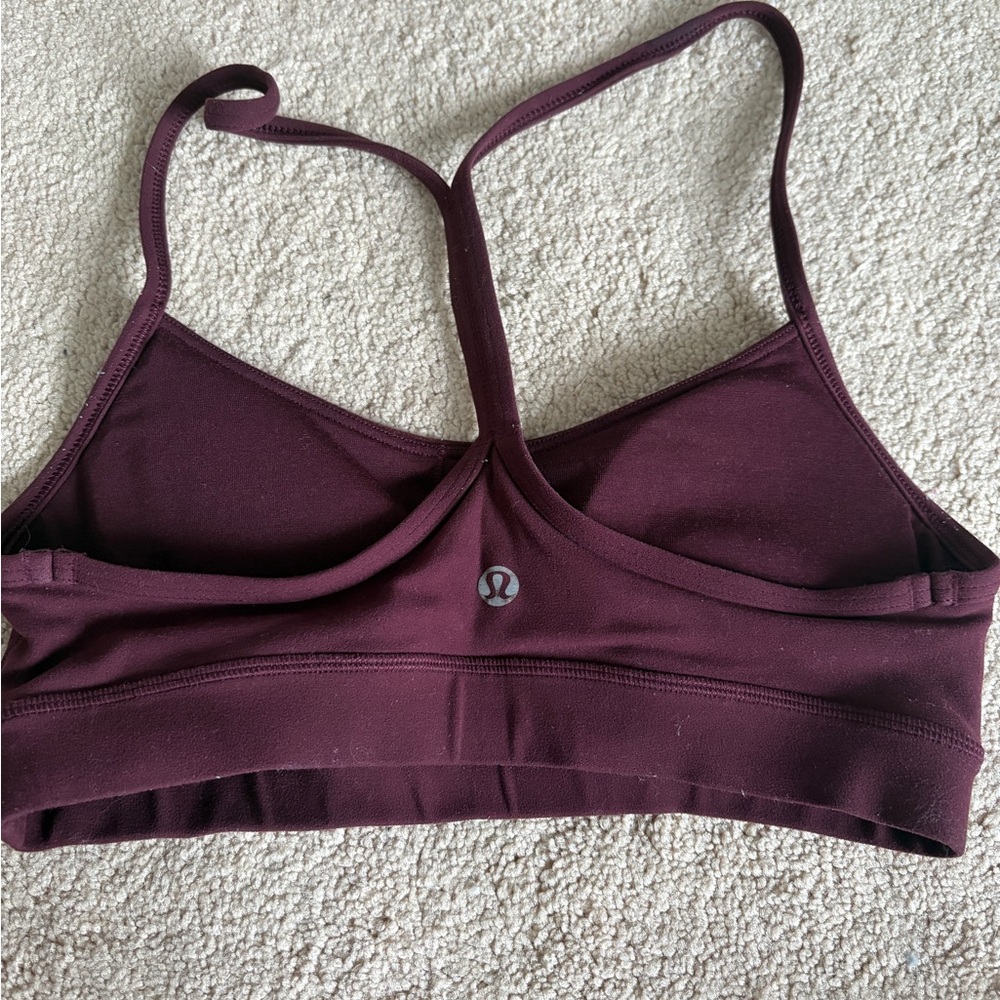 lululemon flow y bra nulu maroon size 4